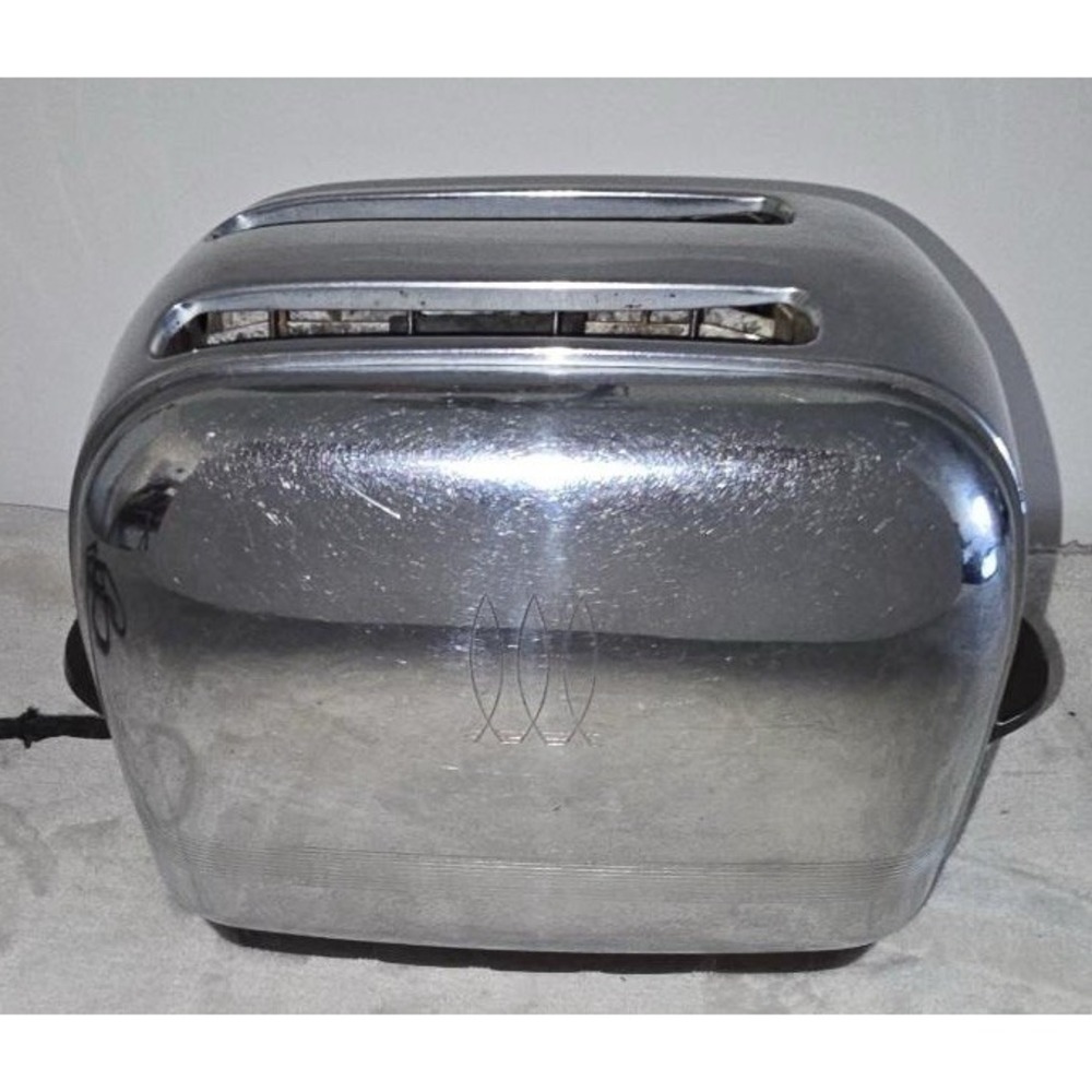 Vintage  Toastmaster Automatic 2 Slice Pop Up Toaster Chrome Bakelite 1B12